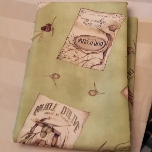 Other - 🥳Last chance: Table cloth Italian themed NWOT